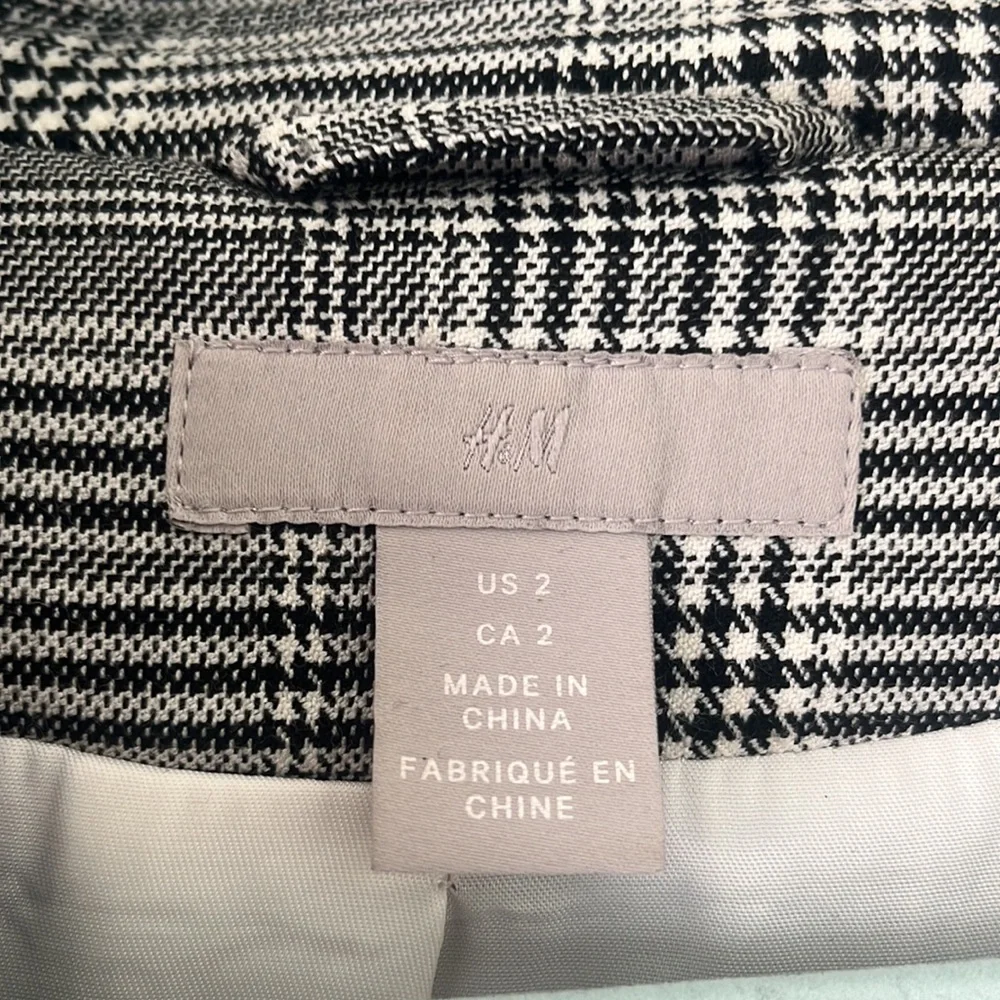 H&M Stripped Blazer - Picture 4 of 6